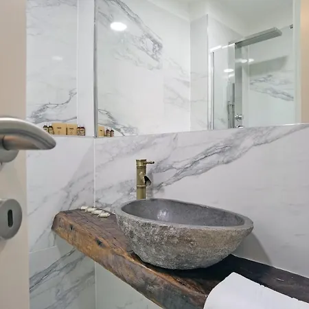 Apartment Pearl Stone Sibenik