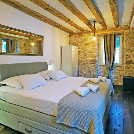 Apartment Pearl Stone *