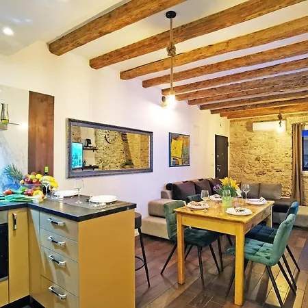 Apartman Pearl Stone