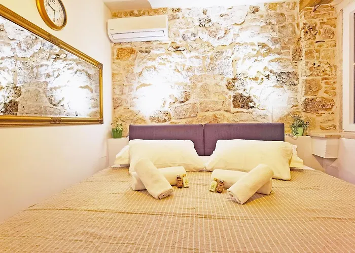 Pearl Stone 希贝尼克