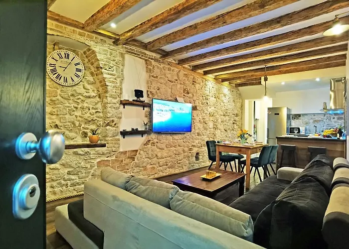 Apartment Pearl Stone *