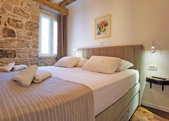 Apartment Pearl Stone *