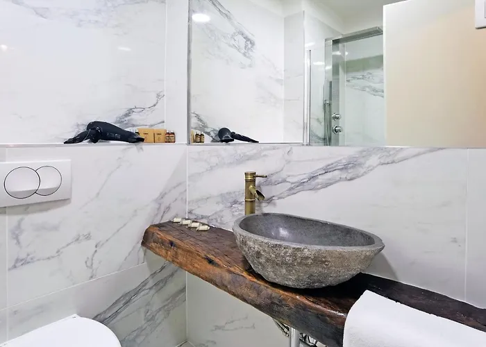 Pearl Stone Apartment