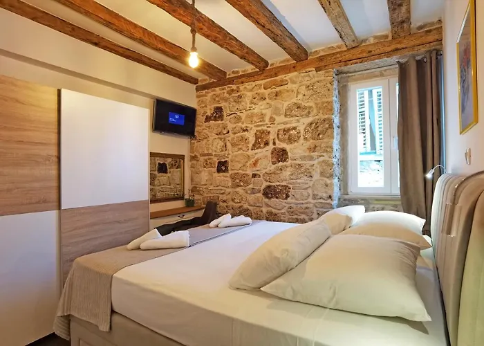 Apartment Pearl Stone Šibenik